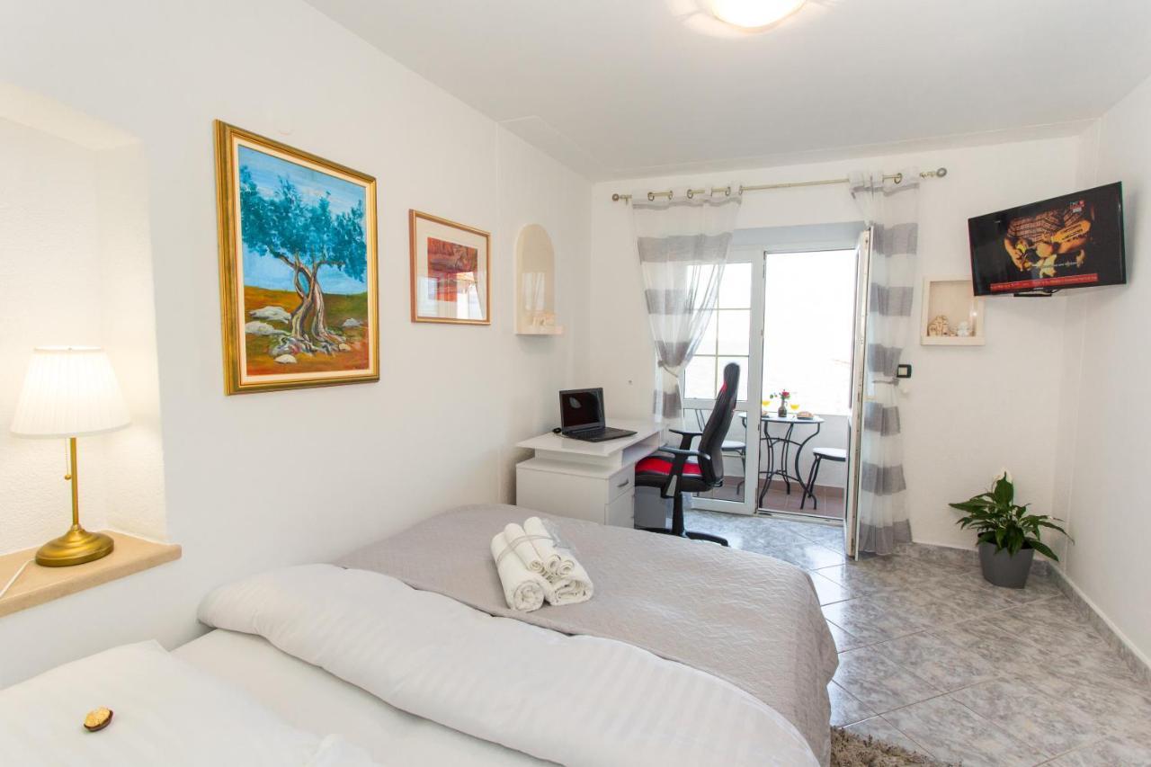סוטיבאן Apartments Desiree מראה חיצוני תמונה